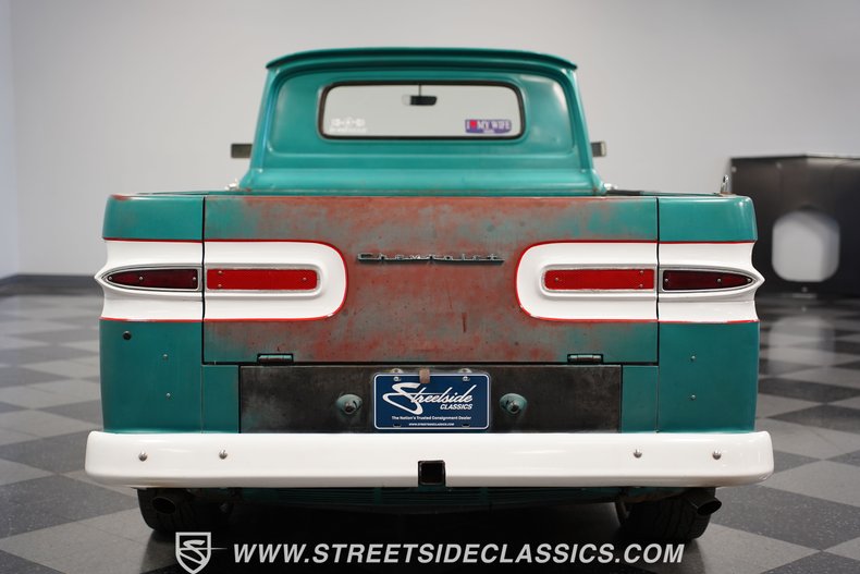 Chevrolet-Corvair-1961-Green-Green-40