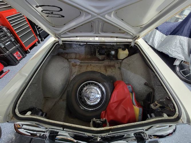 Chevrolet-Corvair-1962-1