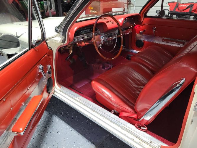 Chevrolet-Corvair-1962-12