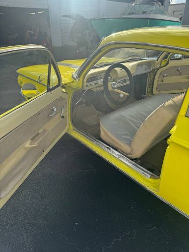 Chevrolet-Corvair-1962-14