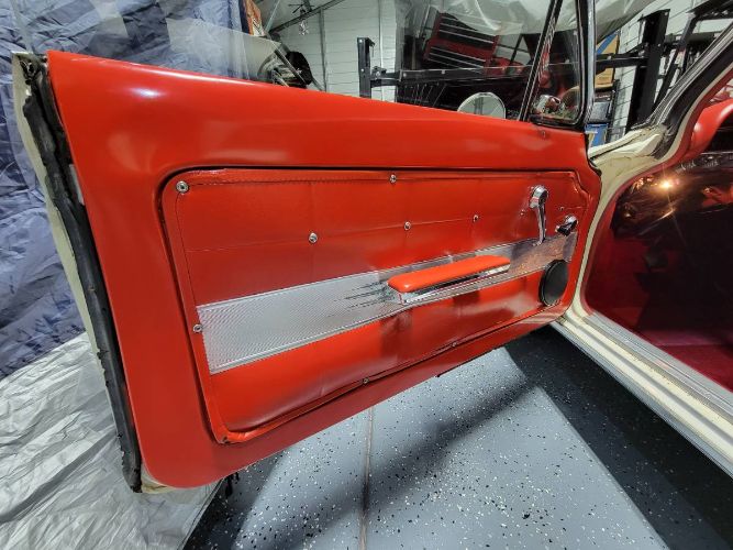 Chevrolet-Corvair-1962-14