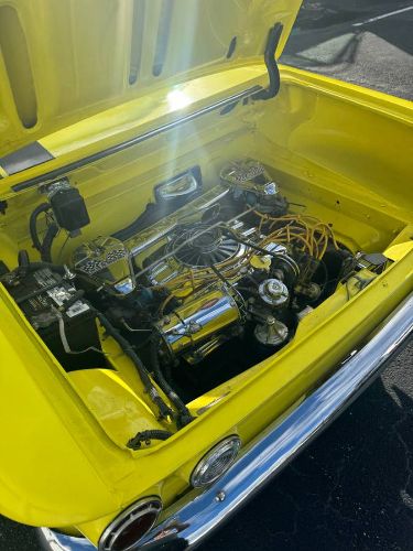 Chevrolet-Corvair-1962-16