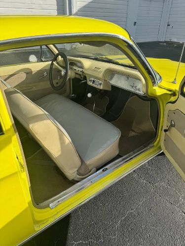 Chevrolet-Corvair-1962-17