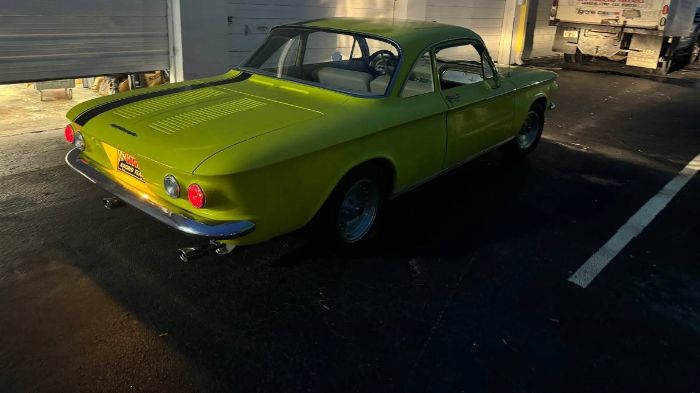 Chevrolet-Corvair-1962-2