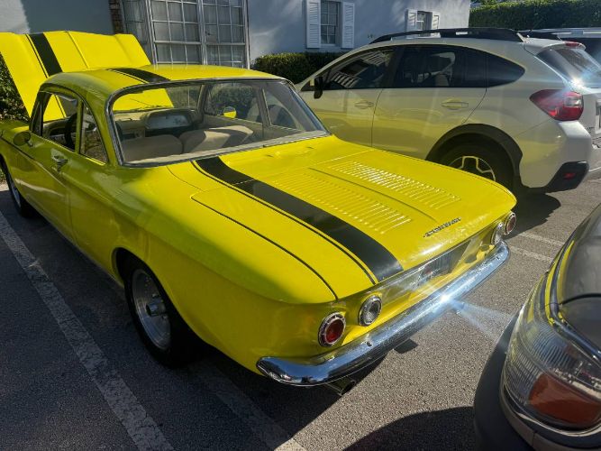 Chevrolet-Corvair-1962-21
