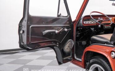 Chevrolet-Corvair-1962-Mango-Tango-Black-Houndstooth-47