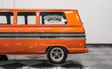 Chevrolet-Corvair-1962-Mango-Tango-Black-Houndstooth-6