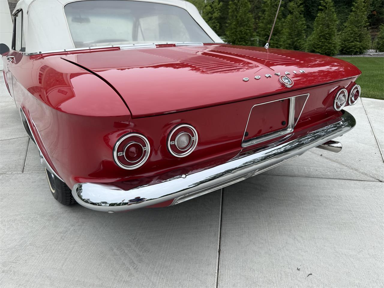 Chevrolet-Corvair-1962-Red-White-16