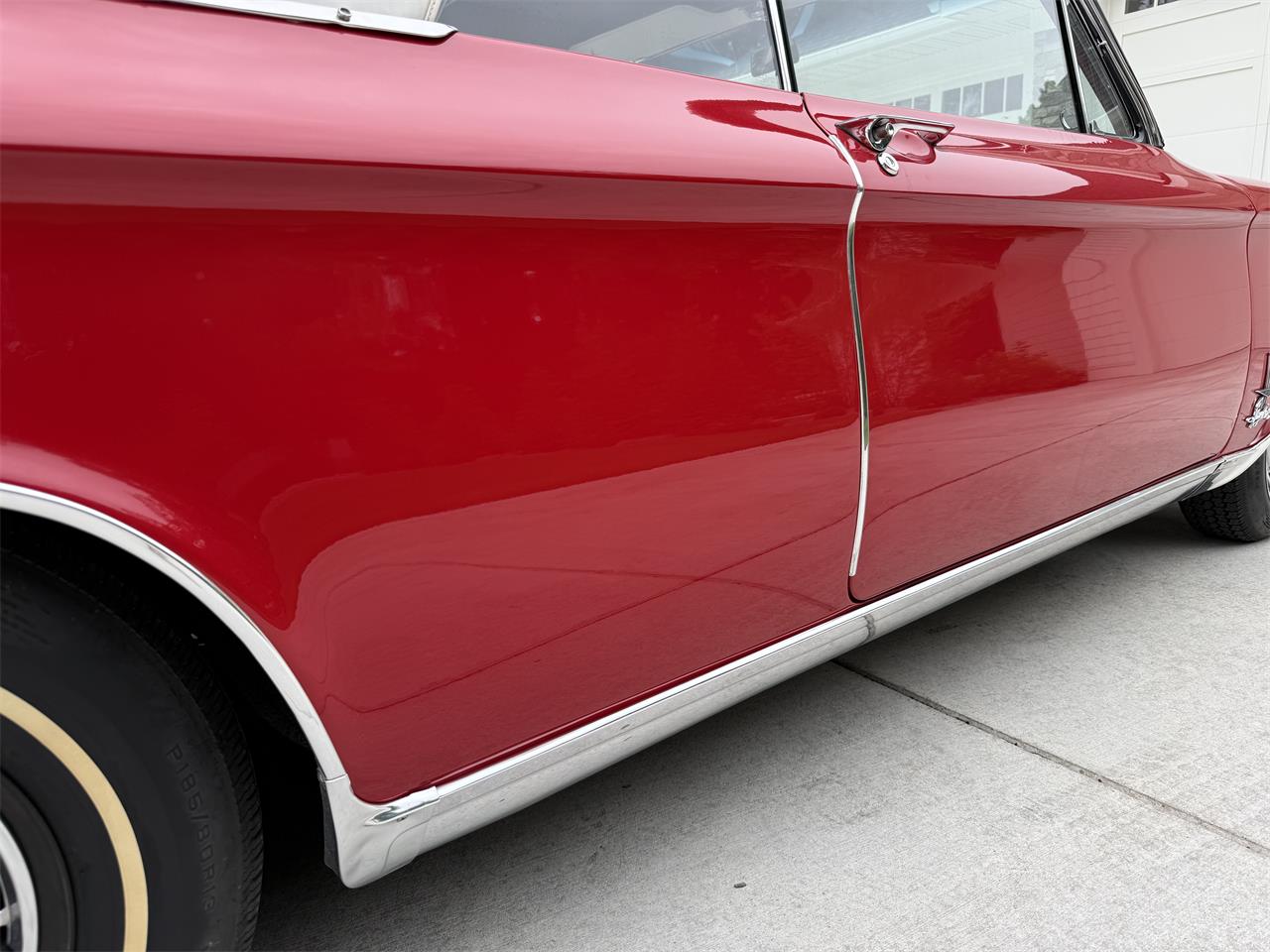 Chevrolet-Corvair-1962-Red-White-20