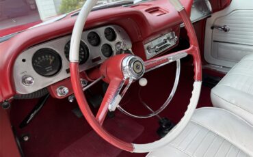 Chevrolet-Corvair-1962-Red-White-34
