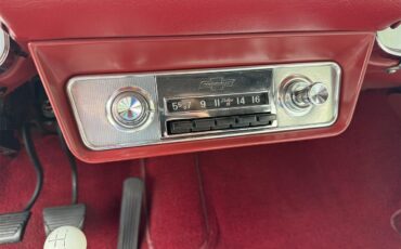 Chevrolet-Corvair-1962-Red-White-36