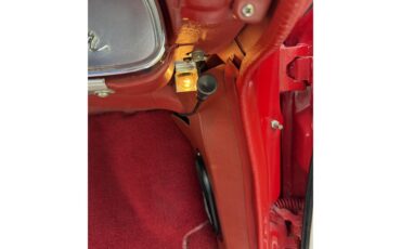 Chevrolet-Corvair-1962-Red-White-46