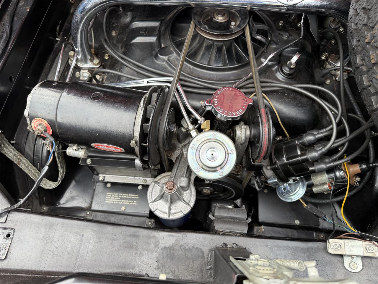 Chevrolet-Corvair-1962-Red-White-52