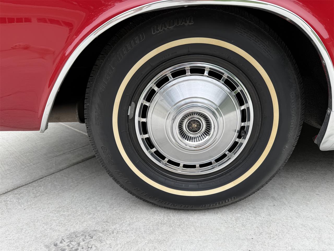 Chevrolet-Corvair-1962-Red-White-59