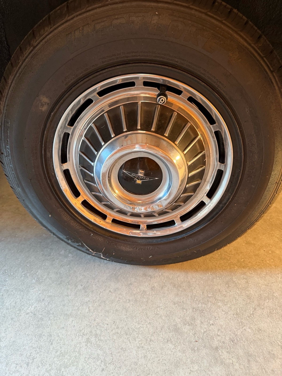 Chevrolet-Corvair-1964-14