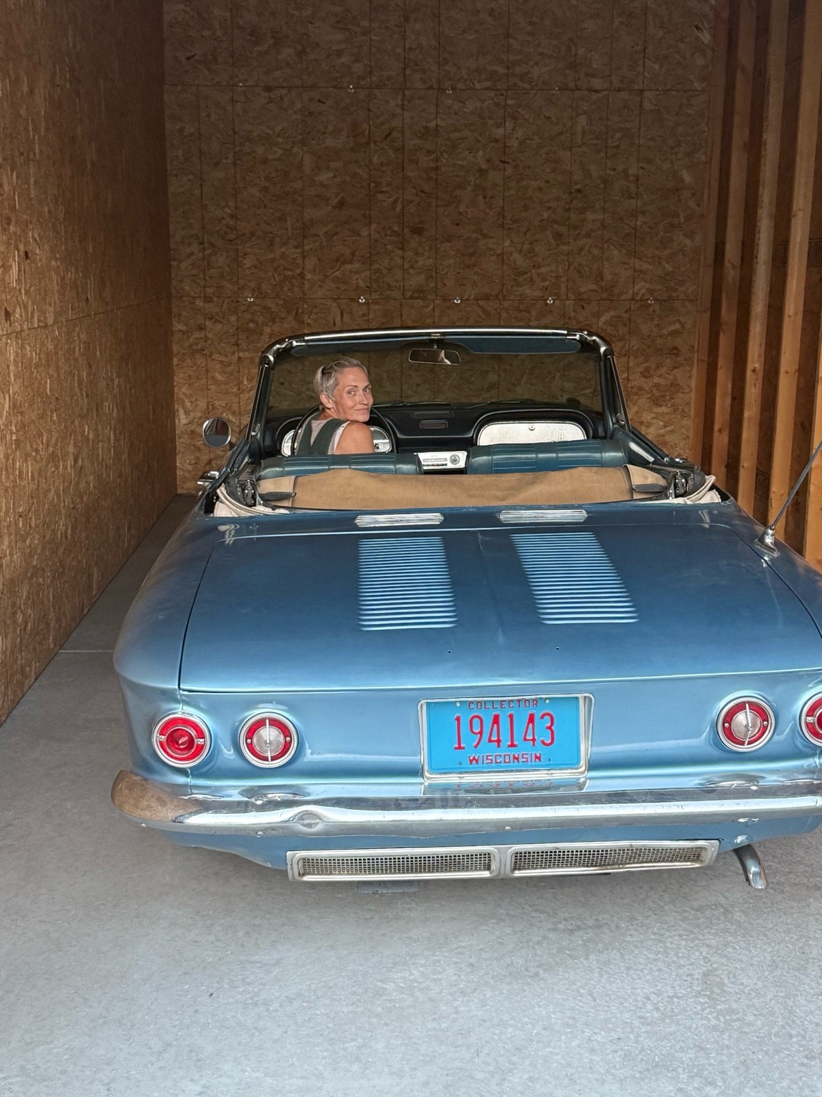Chevrolet-Corvair-1964-4