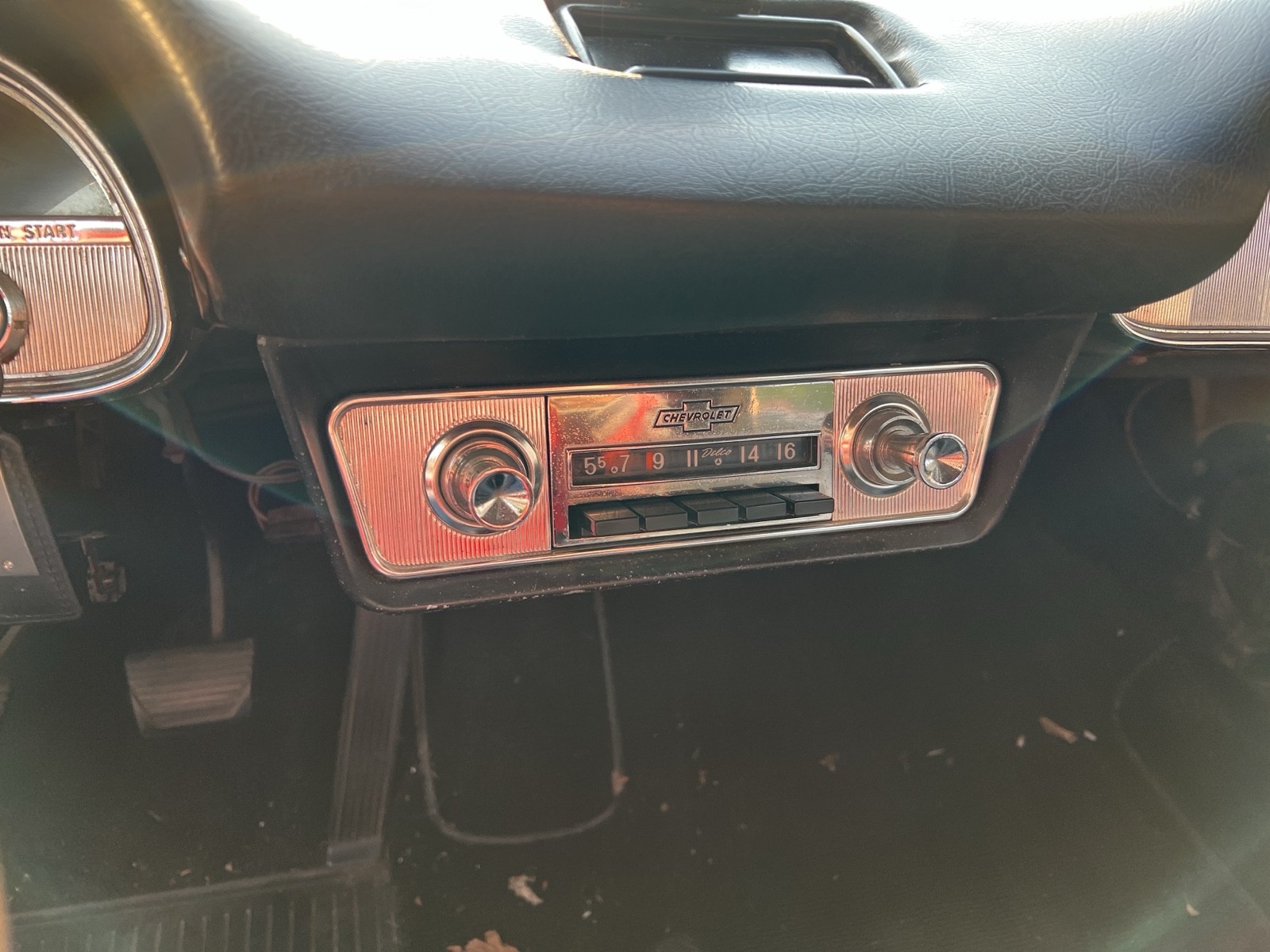 Chevrolet-Corvair-1964-Convertible-14