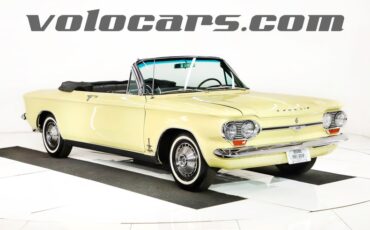 Chevrolet-Corvair-1964-Goldwood-Yellow-Black-11