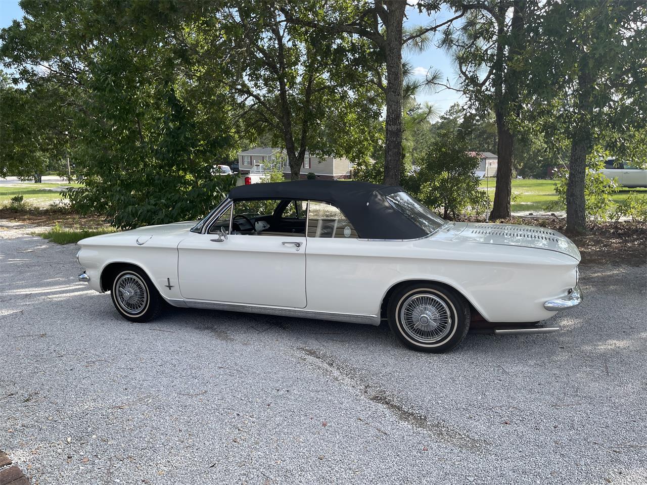 Chevrolet-Corvair-1964-White-Black-4