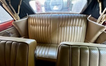 Chevrolet-Corvair-1965-Sunburst-orange-Brown-orange-11