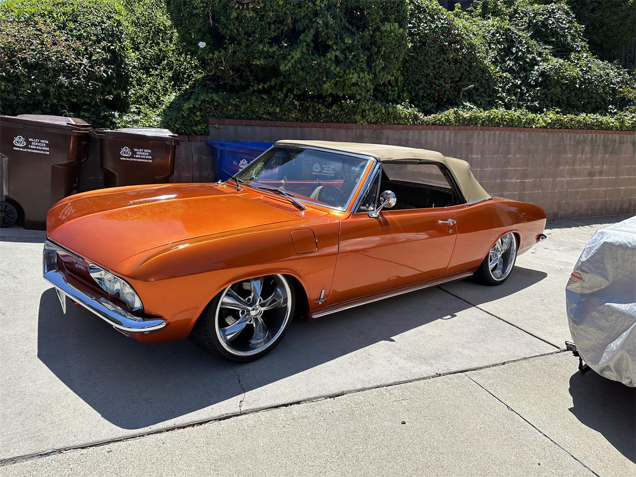 Chevrolet-Corvair-1965-Sunburst-orange-Brown-orange-22