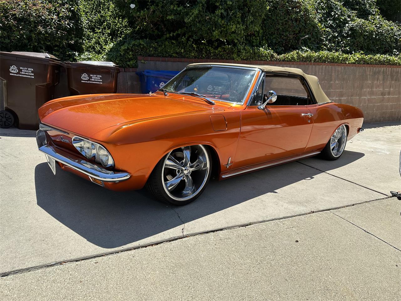 Chevrolet-Corvair-1965-Sunburst-orange-Brown-orange-23