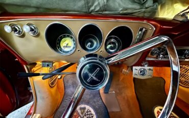 Chevrolet-Corvair-1965-Sunburst-orange-Brown-orange-37