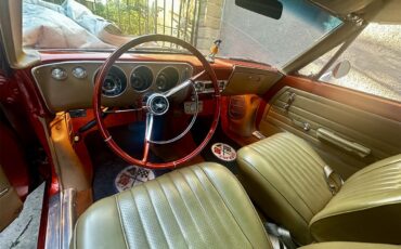 Chevrolet-Corvair-1965-Sunburst-orange-Brown-orange-41