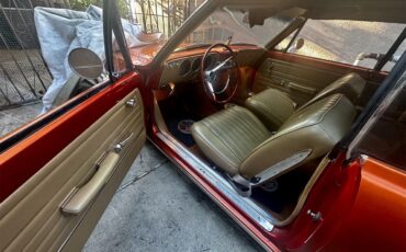 Chevrolet-Corvair-1965-Sunburst-orange-Brown-orange-42