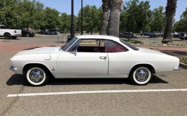 Chevrolet-Corvair-1966-White-Red-1