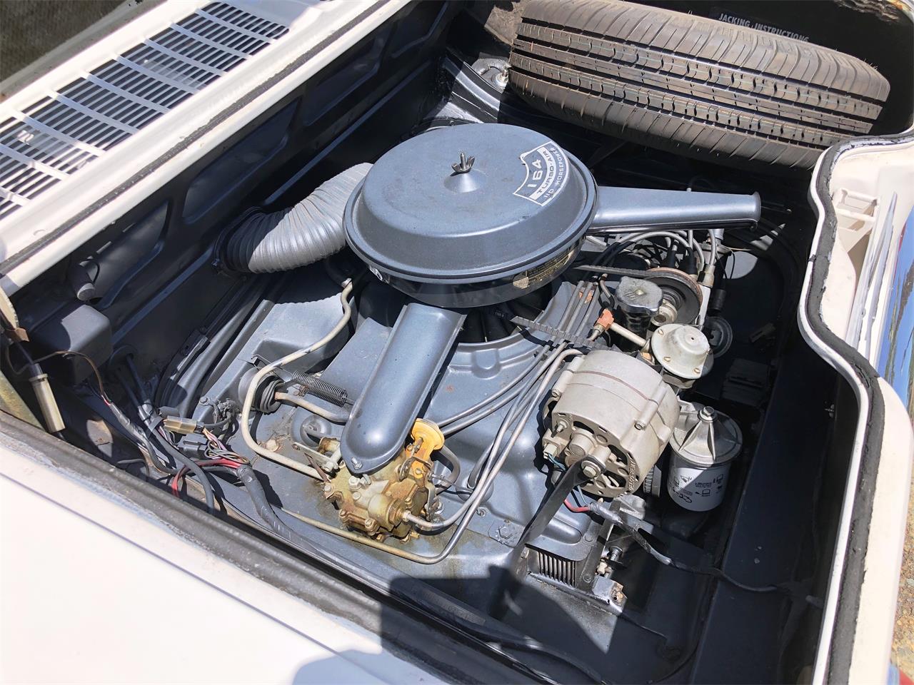 Chevrolet-Corvair-1966-White-Red-19