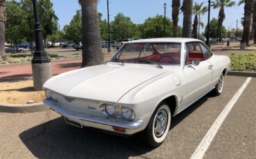 Chevrolet-Corvair-1966-White-Red