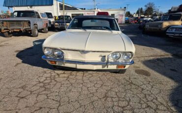Chevrolet-Corvair-1967-WhiteBlack-Top-Blue-12