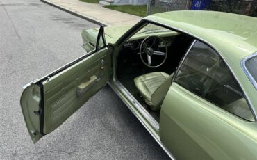 Chevrolet-Corvair-monza-1969-Green-green-20