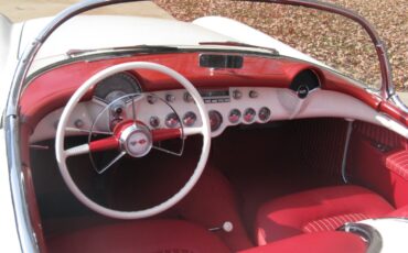Chevrolet-Corvette-1954-Convertible-11