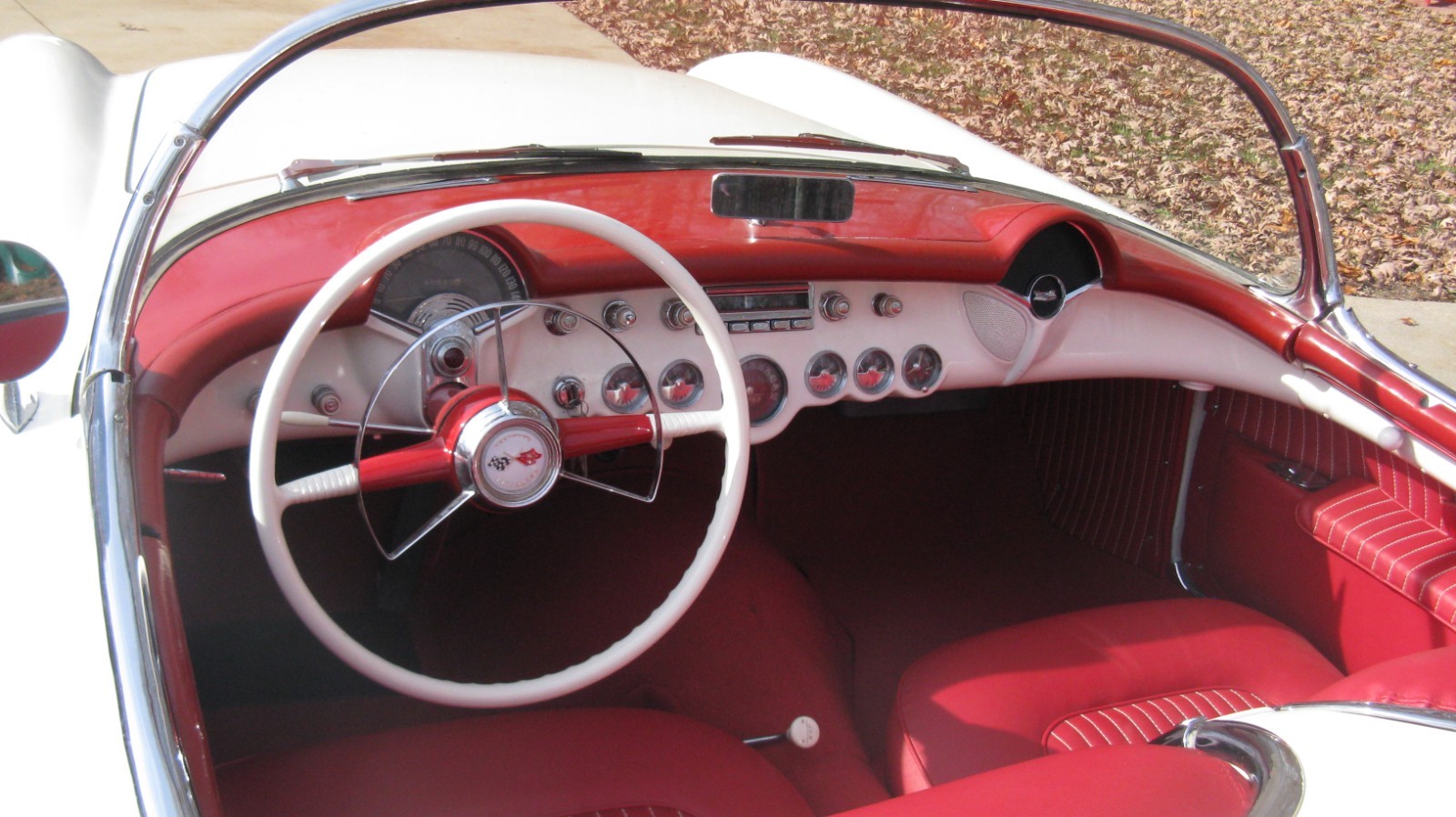 Chevrolet-Corvette-1954-Convertible-11