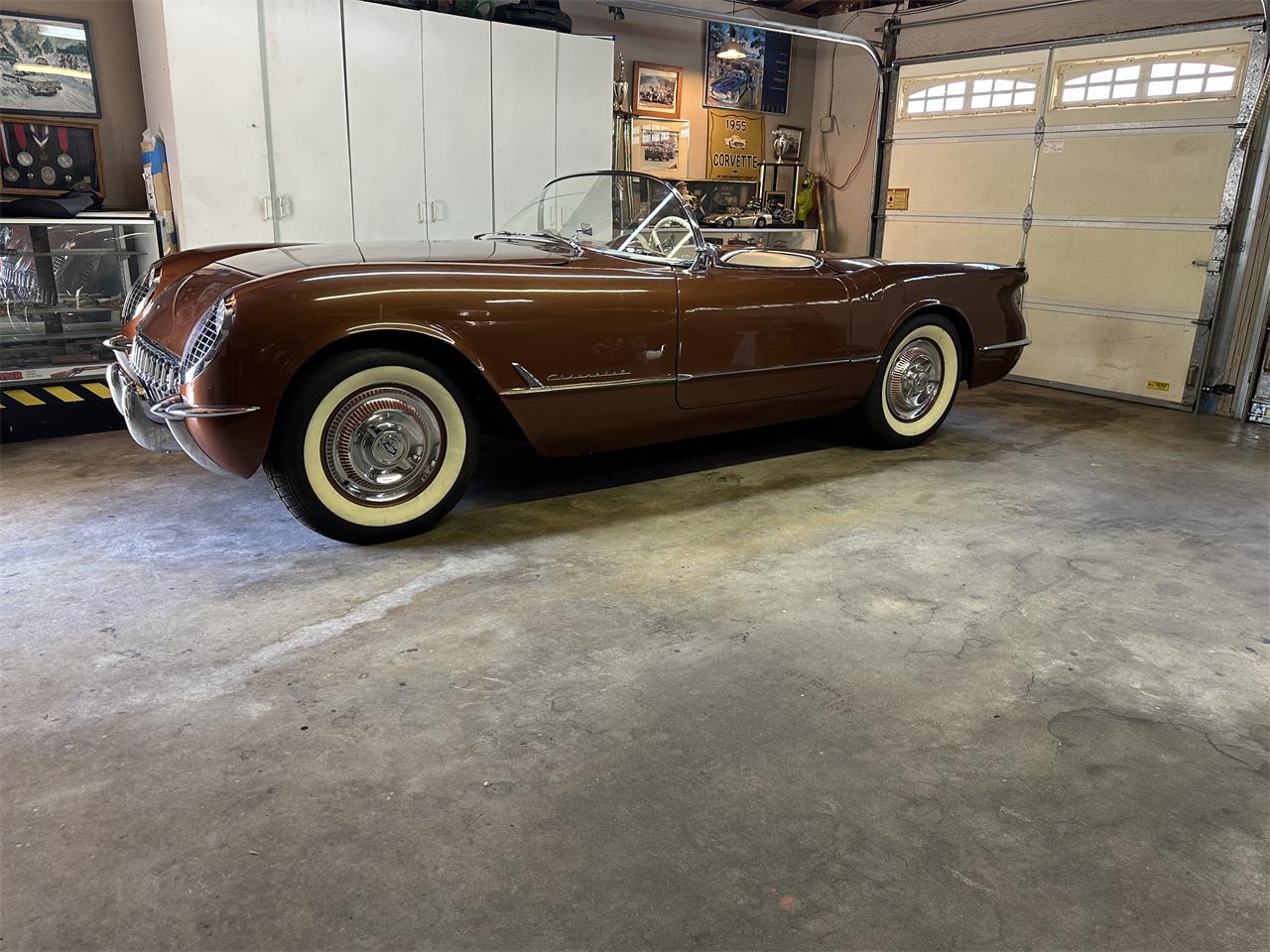 Chevrolet-Corvette-1954-Corvette-Copper-Beige-1
