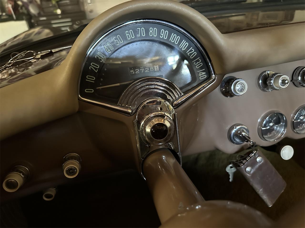 Chevrolet-Corvette-1954-Corvette-Copper-Beige-13