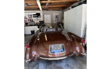 Chevrolet-Corvette-1954-Corvette-Copper-Beige-4