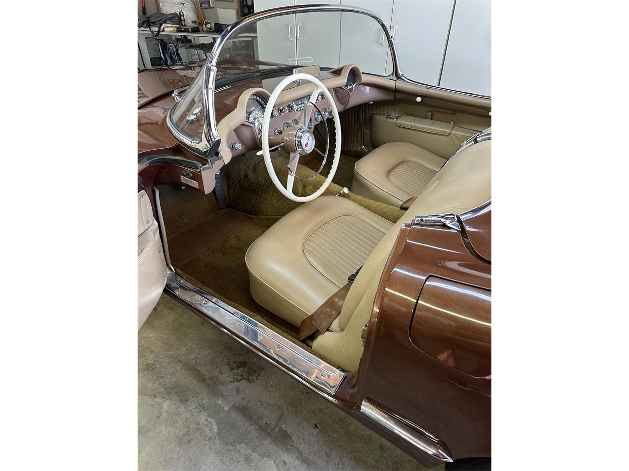 Chevrolet-Corvette-1954-Corvette-Copper-Beige-7
