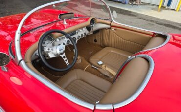 Chevrolet-Corvette-1955-Roadster-12