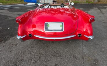 Chevrolet-Corvette-1955-Roadster-5