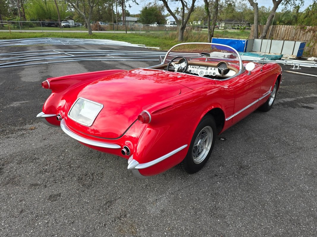 Chevrolet-Corvette-1955-Roadster-6