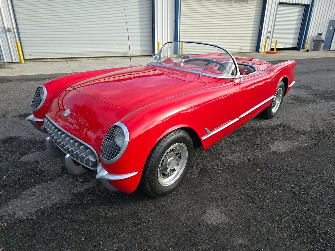 Chevrolet-Corvette-1955-Roadster