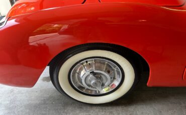 Chevrolet-Corvette-1957-Convertible-17