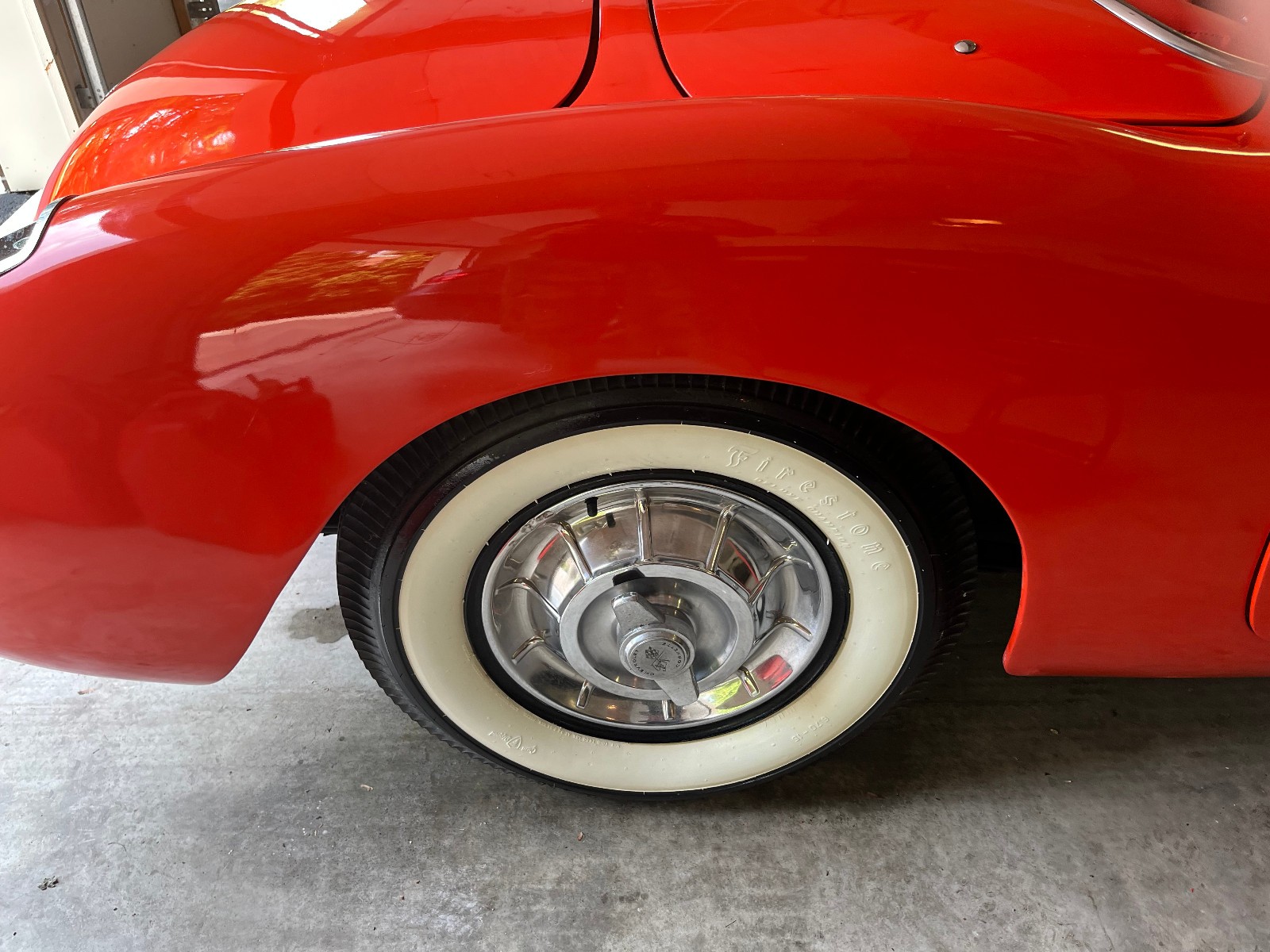 Chevrolet-Corvette-1957-Convertible-17