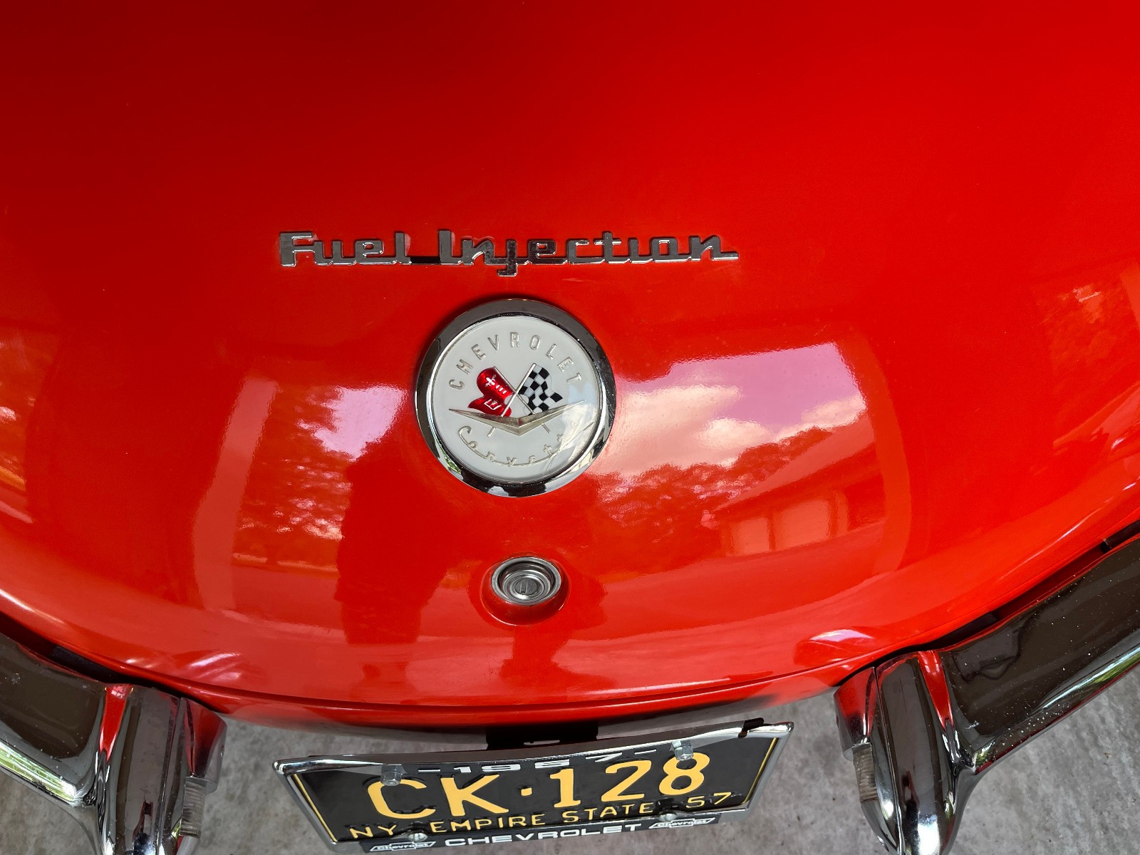Chevrolet-Corvette-1957-Convertible-29