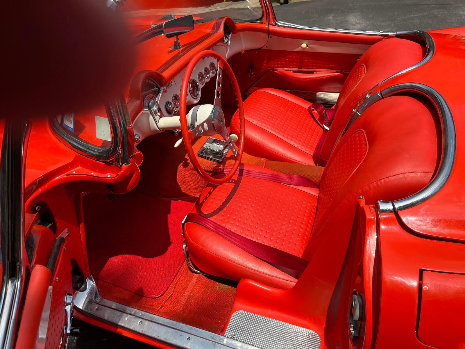 Chevrolet-Corvette-1957-Convertible-8