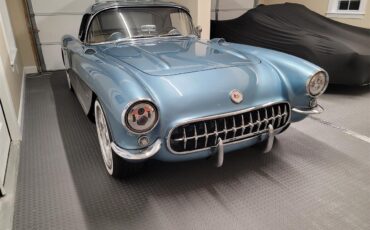 Chevrolet-Corvette-1957-Seafoam-Blue-Cream-27
