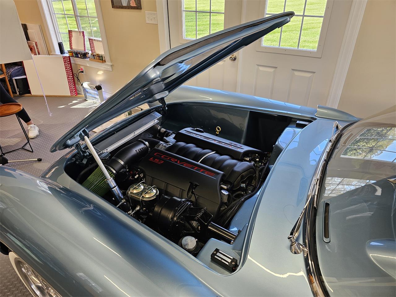 Chevrolet-Corvette-1957-Seafoam-Blue-Cream-40